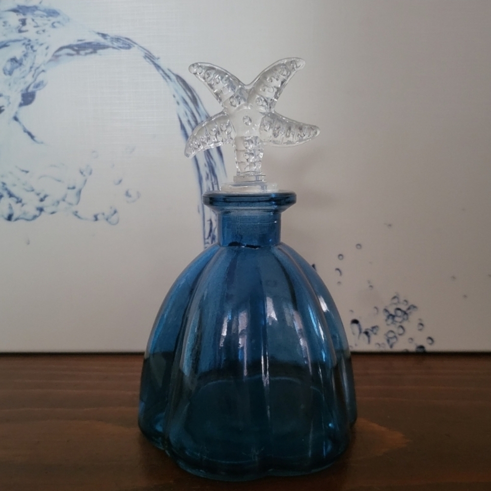 Blue Glass Bath Storage Jar with Starfish Lid